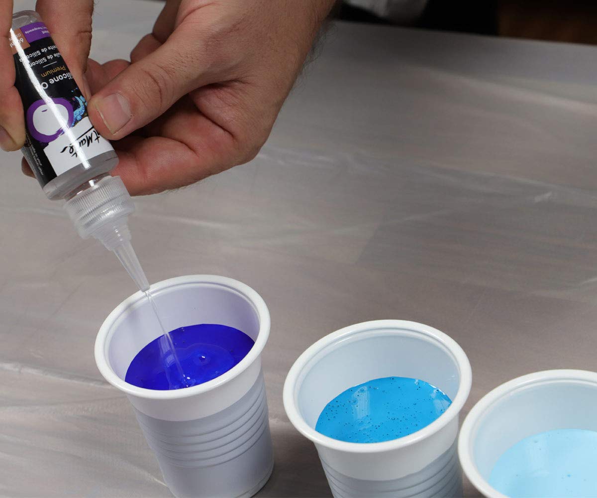 Mont Marte Premium Acrylic Pouring Silicone Oil 6.06oz (180ml in total) Bottles for Pouring Paint Cells - Image 4