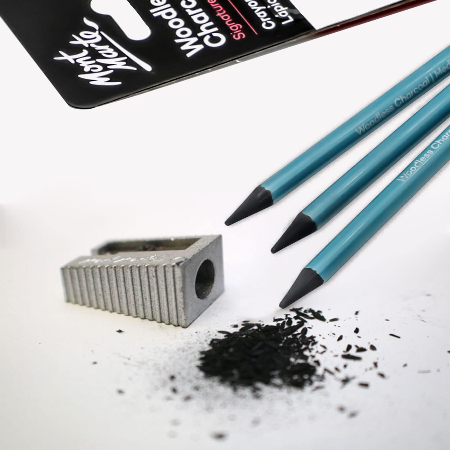 Mont Marte Woodless Charcoal Pencils, 3 Piece. Features 3 Grades Of Charcoal Including Soft, Medium and Hard. - Image 3